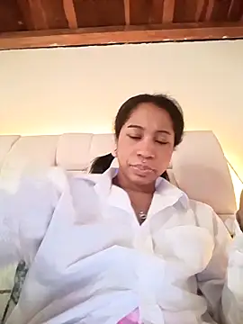 Zaira Rose  online show from April 30, 2026, 10:03 pm
