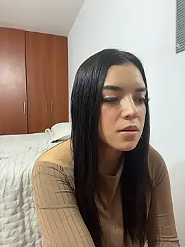 eileensophi online show from January 13, 2026, 1:11 am