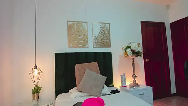 RebecaSanderss online show from March 3, 2025, 11:33 am