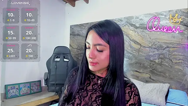 Estefy gomez09 online show from February 21, 2026, 12:17 pm