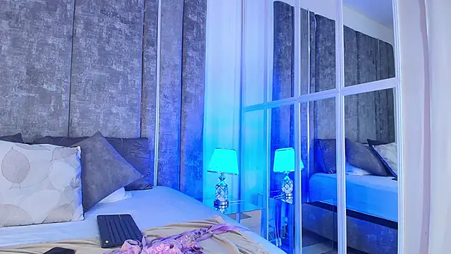 AliDiaz  online show from March 19, 2026, 7:07 pm