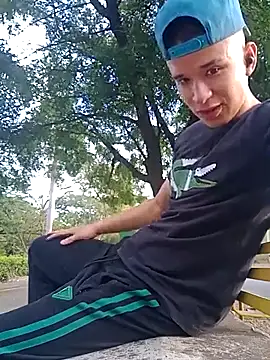 arevalo1124 online show from September 14, 2025, 9:47 pm