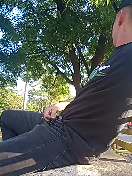 arevalo1124 online show from September 21, 2025, 9:49 pm