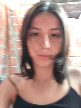 Snapshot of Maiden-Hot chatting on October 22, 2025, 7:35 pm Maiden-Hot online show from October 22, 2025, 7:35 pm