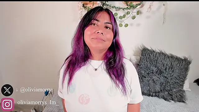 Oliviamorrys online show from March 1, 2025, 2:55 pm