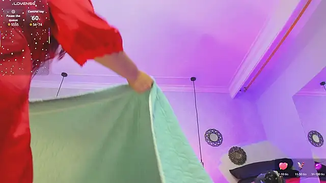 amanda29 online show from November 26, 2025, 7:15 pm