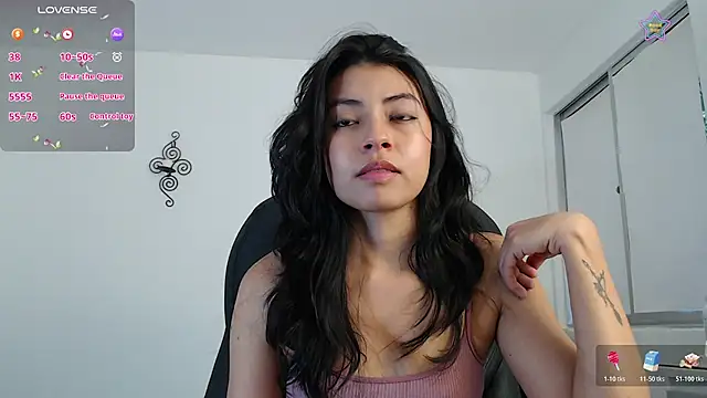 ellajonz online show from July 8, 2026, 10:47 pm