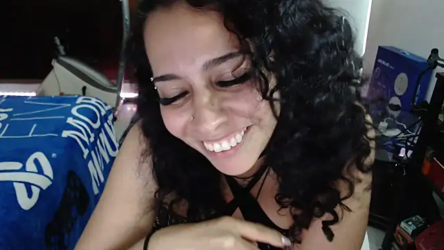 Snapshot of AliceSweet4U chatting on March 8, 2025, 2:55 am AliceSweet4U online show from March 8, 2025, 2:55 am