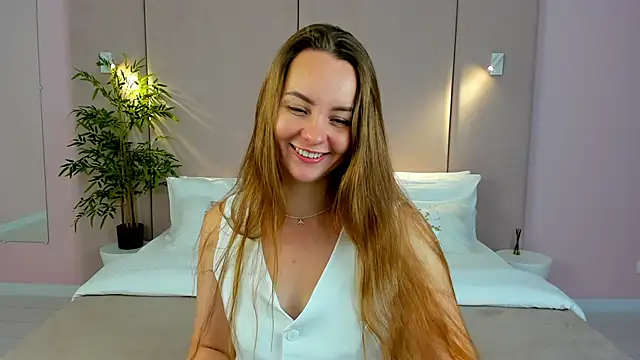 JaniceCollins online show from October 22, 2025, 2:56 am