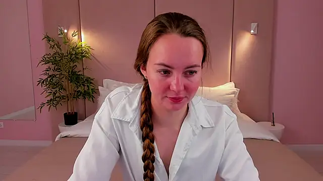 JaniceCollins online show from April 25, 2026, 2:14 am