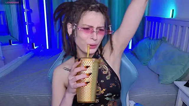 AnTikaMy online show from October 7, 2025, 1:30 pm