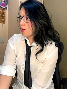 Snapshot of ValeriaVixen chatting on September 22, 2025, 8:22 pm ValeriaVixen online show from September 22, 2025, 8:22 pm