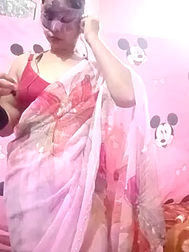 Snapshot of Sweety4u97 chatting on February 14, 2025, 6:34 am Sweety4u97 online show from February 14, 2025, 6:34 am