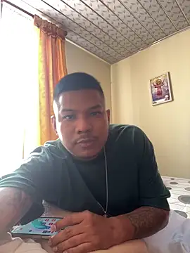 Snapshot of Saipadpuer30 chatting on September 16, 2025, 7:48 pm Saipadpuer30 online show from September 16, 2025, 7:48 pm