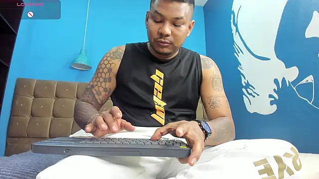 Snapshot of Saipadpuer30 chatting on September 20, 2025, 12:28 pm Saipadpuer30 online show from September 20, 2025, 12:28 pm