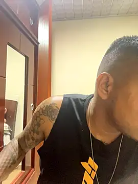 Snapshot of Saipadpuer30 chatting on October 4, 2025, 5:05 am Saipadpuer30 online show from October 4, 2025, 5:05 am