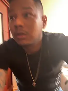 Snapshot of Saipadpuer30 chatting on October 20, 2025, 4:29 pm Saipadpuer30 online show from October 20, 2025, 4:29 pm