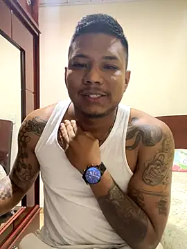 Snapshot of Saipadpuer30 chatting on October 25, 2025, 9:39 am Saipadpuer30 online show from October 25, 2025, 9:39 am