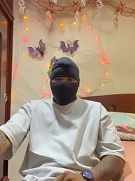 Snapshot of Saipadpuer30 chatting on October 28, 2025, 11:25 am Saipadpuer30 online show from October 28, 2025, 11:25 am