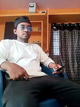 bigcock thick online show from May 8, 2026, 2:28 am