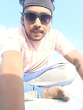bigcock thick online show from June 26, 2026, 2:16 am