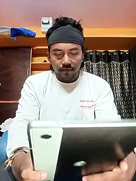 bigcock thick online show from June 30, 2026, 3:57 pm