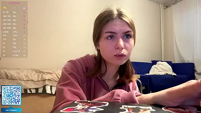 ErlinaBuoy online show from January 15, 2026, 5:34 am