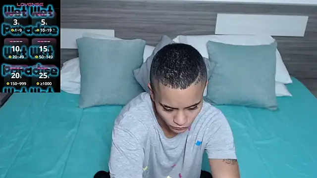 Liiamthompson online show from March 26, 2026, 9:48 am