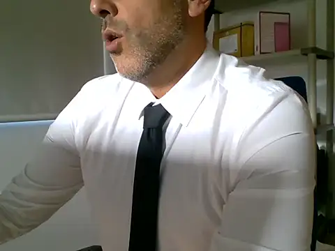 66MA69 online show from October 4, 2025, 8:56 am