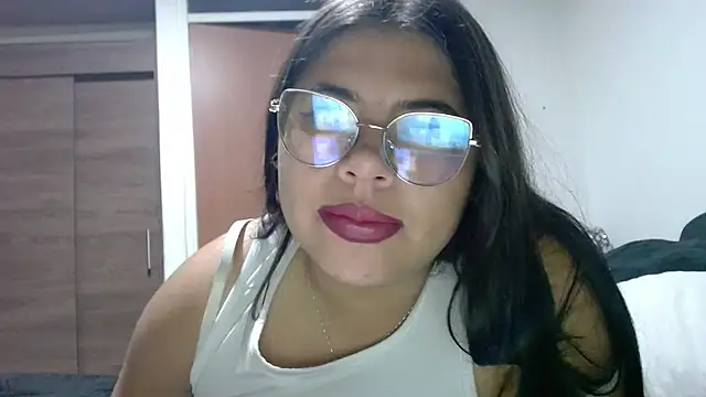 viccky vick online show from December 14, 2025, 9:19 pm