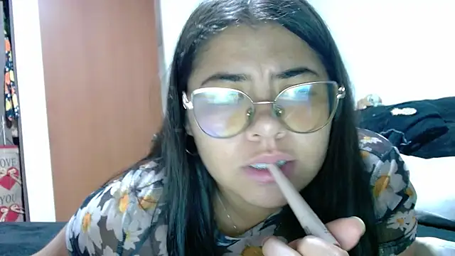 viccky vick online show from January 8, 2026, 1:19 am