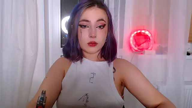 Snapshot of purplewitch chatting on October 24, 2025, 8:38 pm purplewitch online show from October 24, 2025, 8:38 pm