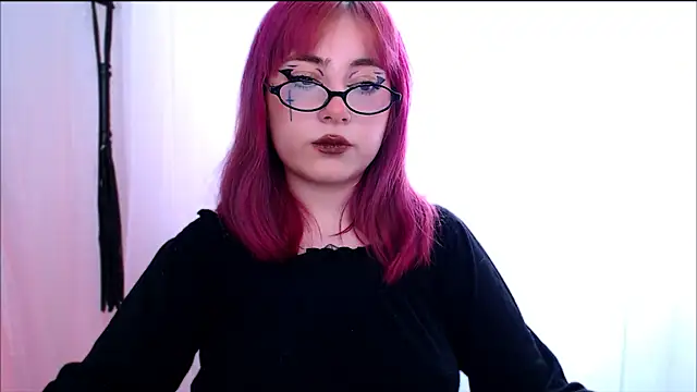 purplewitch online show from March 21, 2026, 6:07 am