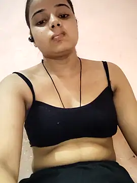 Snapshot of RAYI_123 chatting on September 14, 2025, 6:12 am RAYI 123 online show from September 14, 2025, 6:12 am