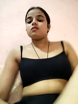 Snapshot of RAYI_123 chatting on October 4, 2025, 5:11 pm RAYI 123 online show from October 4, 2025, 5:11 pm