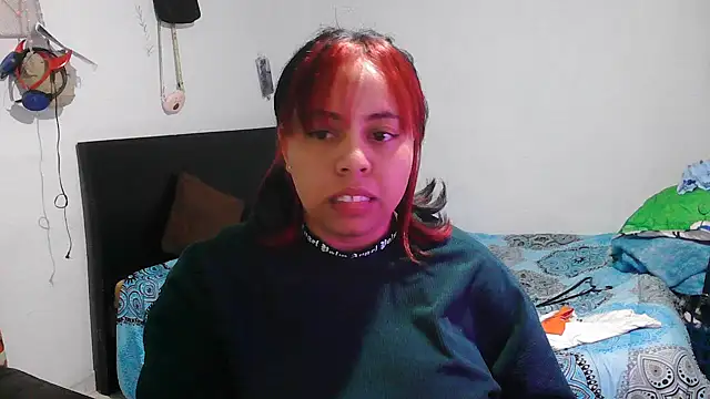 Snapshot of alexandraluv chatting on October 27, 2025, 10:36 pm alexandraluv online show from October 27, 2025, 10:36 pm