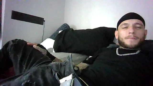 Snapshot of cruz815 chatting on May 25, 2026, 5:30 pm cruz815 online show from May 25, 2026, 5:30 pm