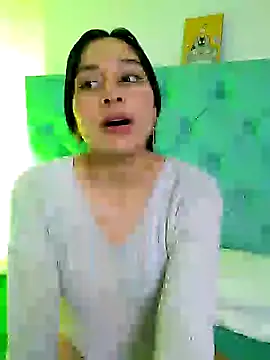 Snapshot of Marce0 chatting on February 4, 2025, 8:49 pm Marce0 online show from February 4, 2025, 8:49 pm