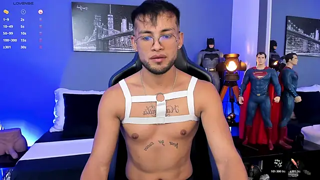 Max Conor1 online show from March 21, 2026, 8:01 pm