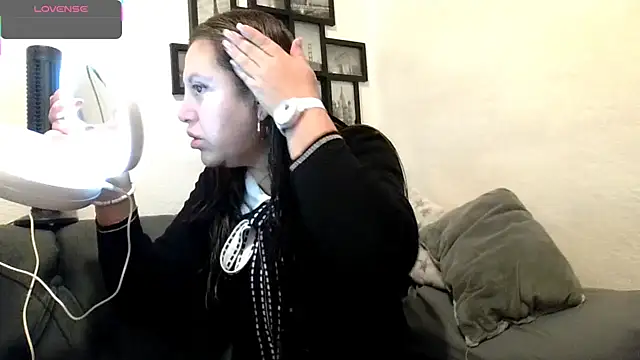 Snapshot of MirandaLatinaLovely chatting on March 7, 2026, 4:48 pm MirandaLatinaLovely online show from March 7, 2026, 4:48 pm