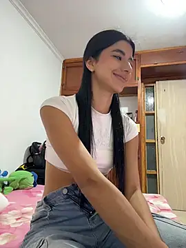 eva roseee online show from April 25, 2026, 1:52 am