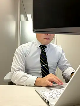 Nobu 469 online show from October 27, 2025, 9:35 am