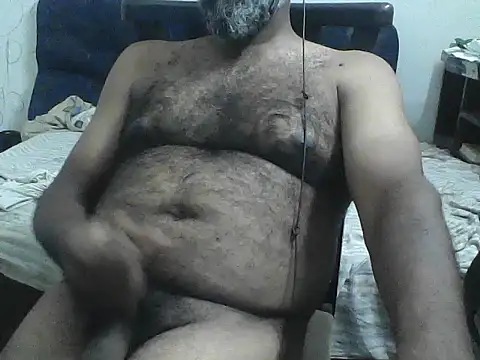 Snapshot of awesomeroc123 chatting on July 17, 2026, 6:02 pm awesomeroc123 online show from July 17, 2026, 6:02 pm