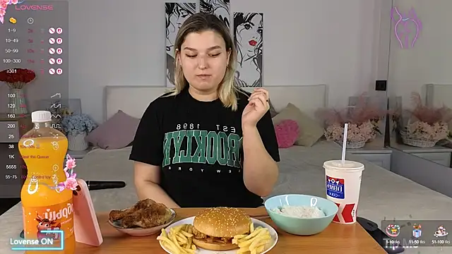 Jenny Smit online show from October 6, 2025, 6:00 am