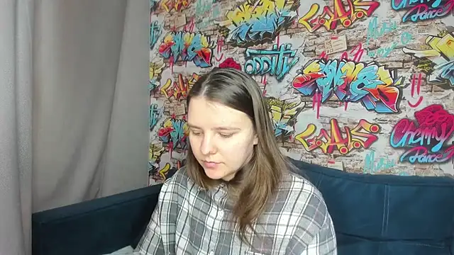 Snapshot of Jenny_Jimmy chatting on April 15, 2026, 9:16 am Jenny Jimmy online show from April 15, 2026, 9:16 am