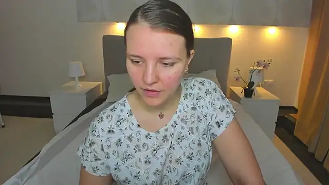 Jenny Jimmy online show from June 12, 2026, 9:19 am