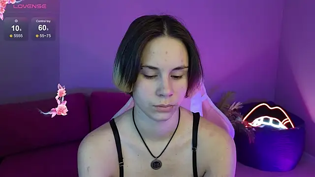 BettyCarter07 online show from November 7, 2025, 1:27 am