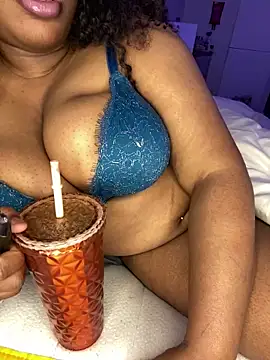 DaniJohnson online show from February 20, 2025, 11:32 pm