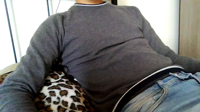 tommyboyteen online show from January 31, 2025, 2:07 pm