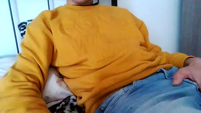 tommyboyteen online show from February 3, 2025, 1:19 pm